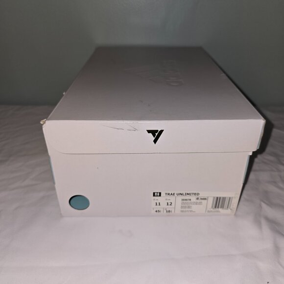 Adidas Trae Unlimited Basketball Sneakers, M 11/W 12, Blk/Blue/Grn, New in Box - Picture 7 of 10